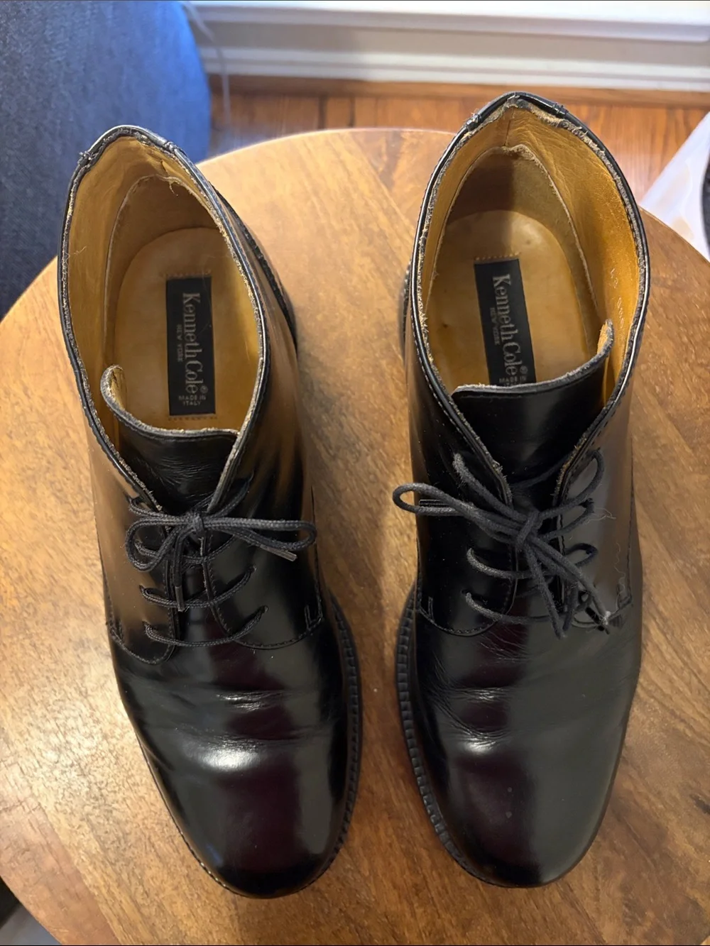 Kenneth Cole New York- Made in Italy Black Leather Chukka Boots Men’s (size 11)